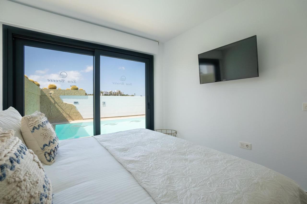 Sea Breeze Villas Lapa And Claca Playa Blanca  Bagian luar foto