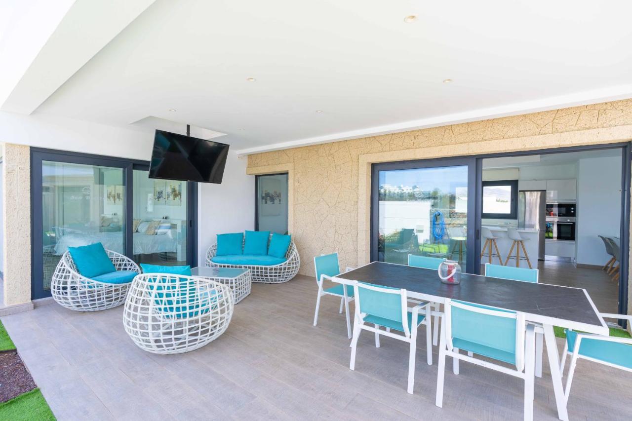Sea Breeze Villas Lapa And Claca Playa Blanca  Bagian luar foto
