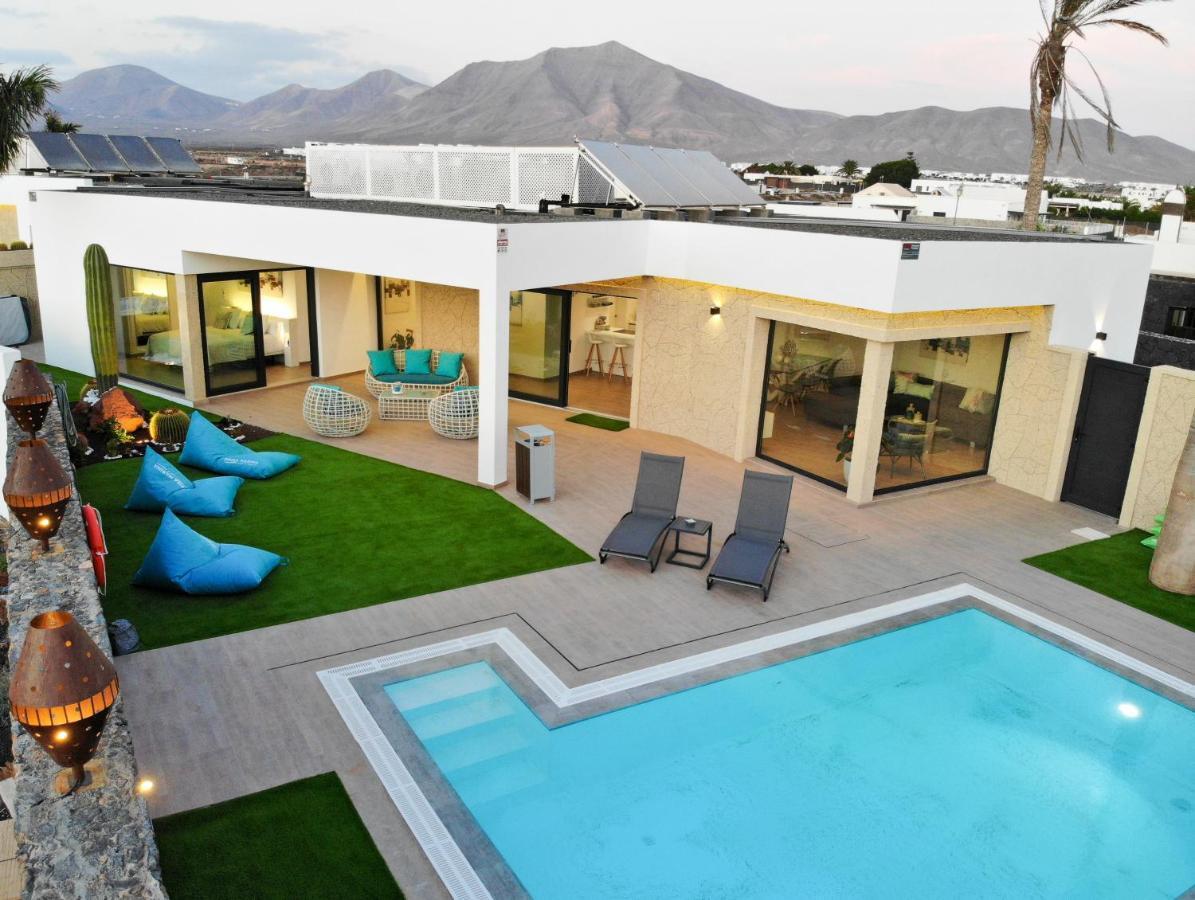 Sea Breeze Villas Lapa And Claca Playa Blanca  Bagian luar foto